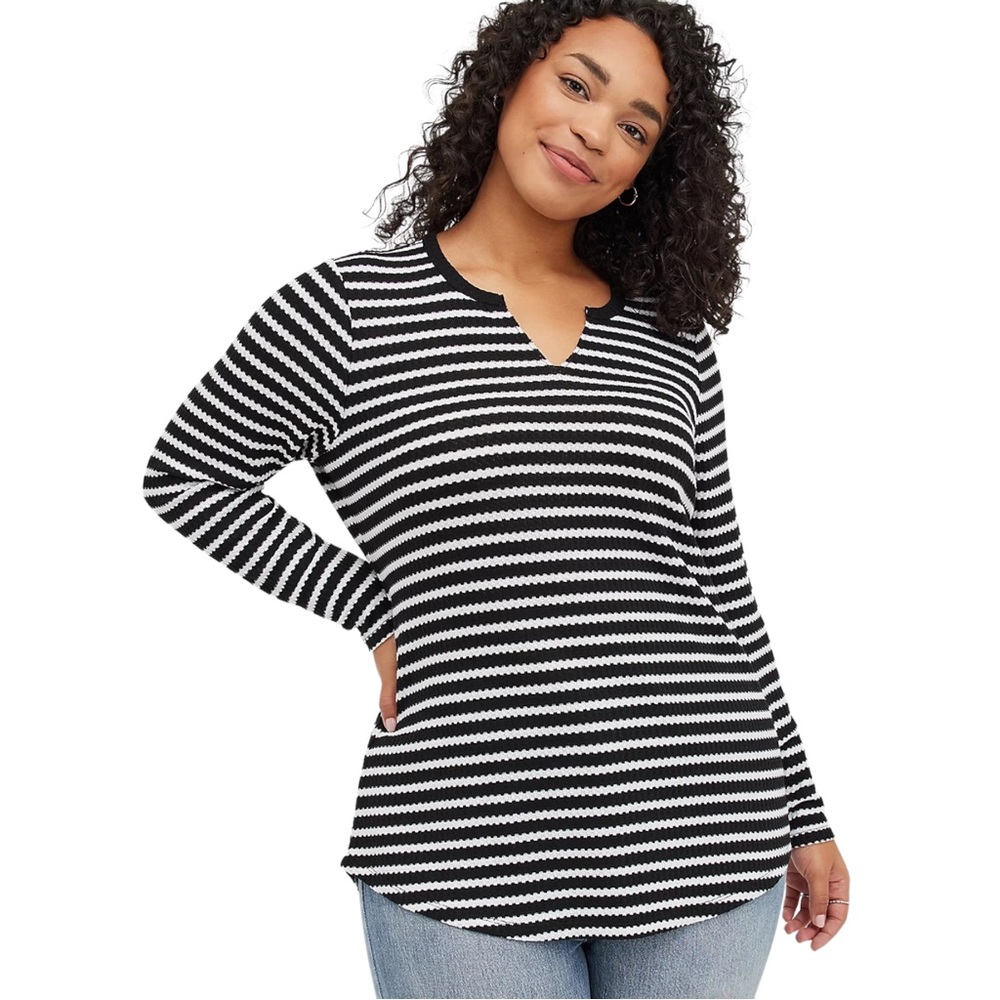 NWT Torrid Stripe Black & White Waffle Top - Size: M (10)